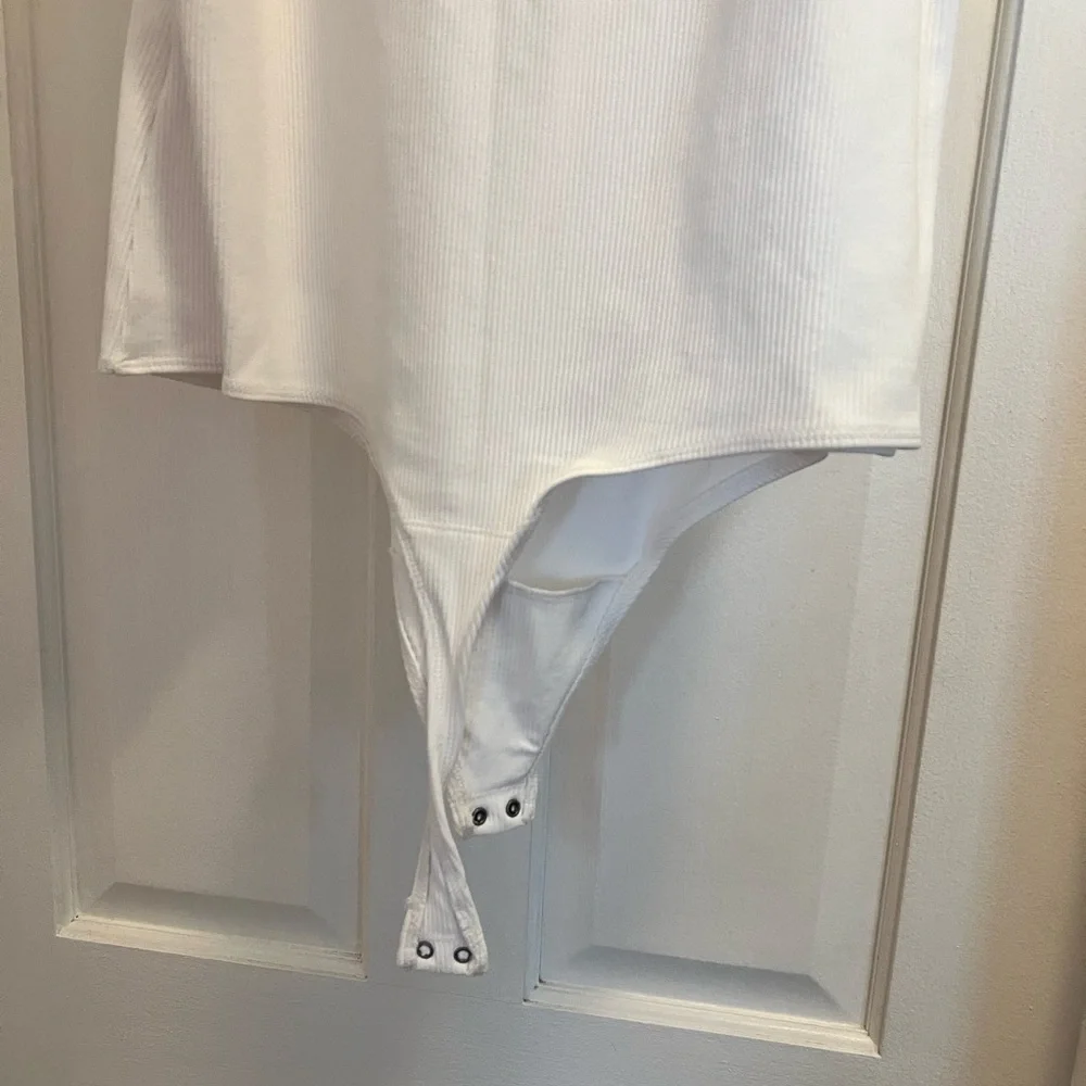 Abercrombie Ribbed Bodysuit - Picture 5 of 6
